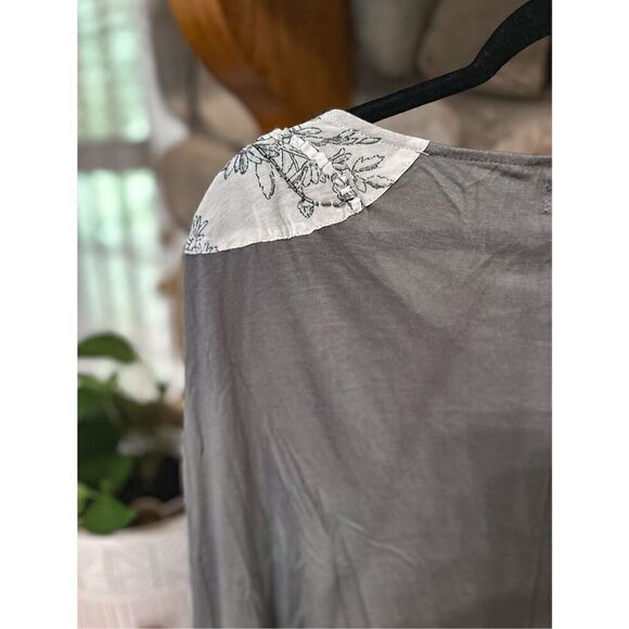 Anthropologie Deletta top - Picture 7 of 11